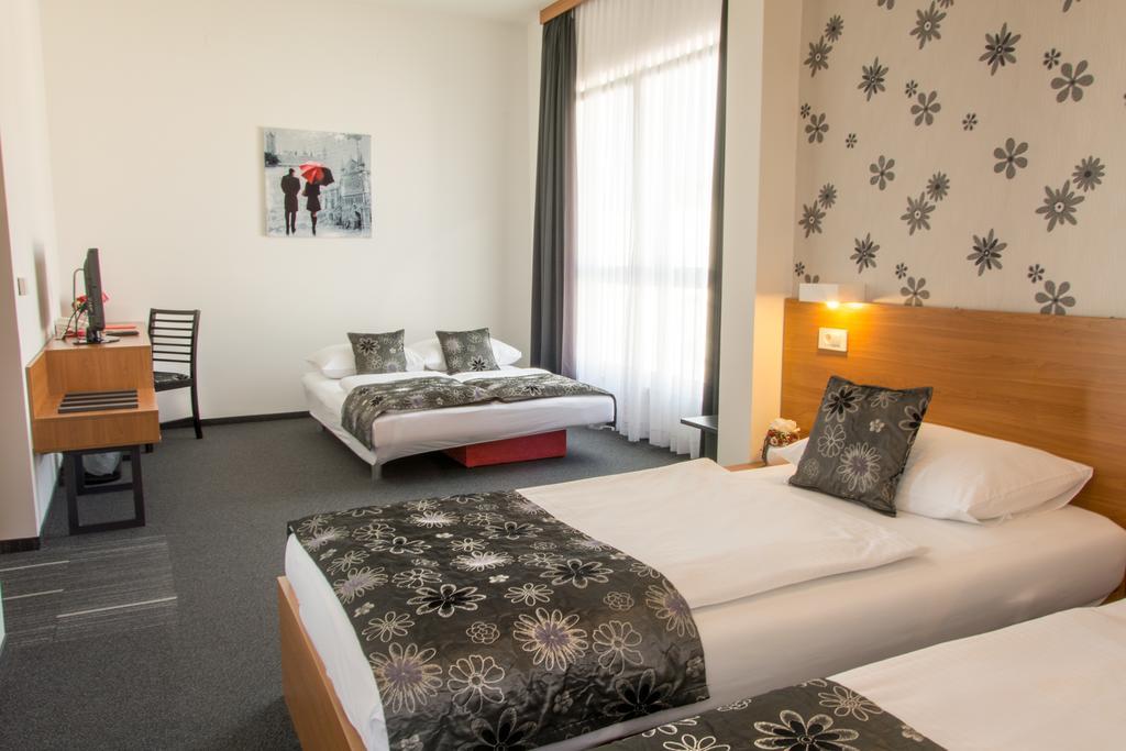 Hotel Delminivm Zagreb Eksteriør bilde